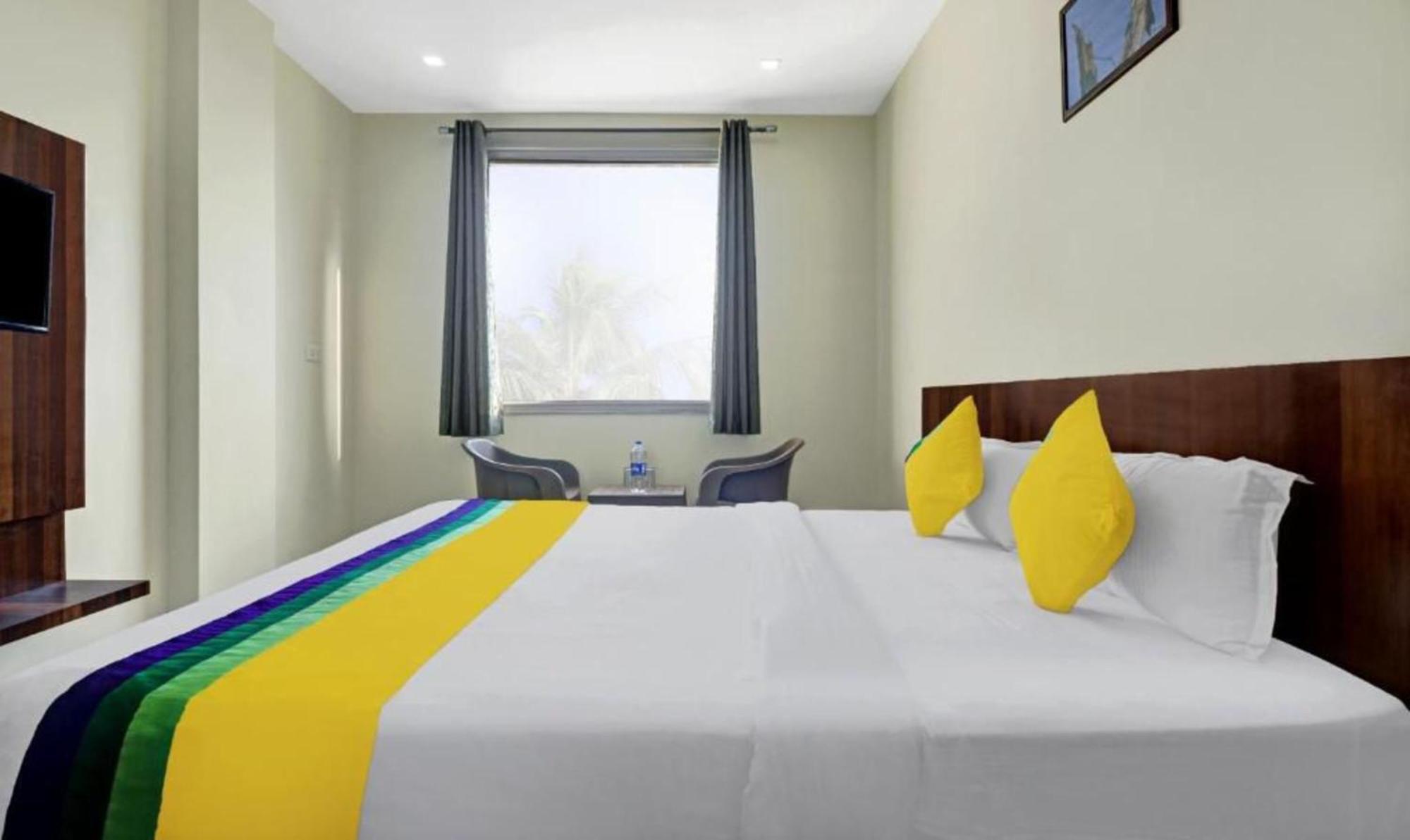 Hotel Ravi Residency بهاراتبور المظهر الخارجي الصورة